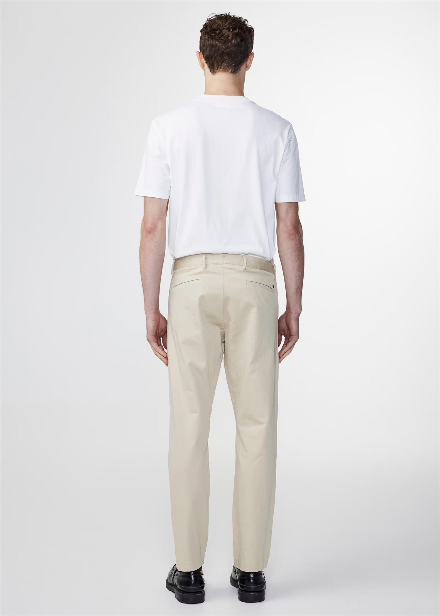Theo 1420 Chinos