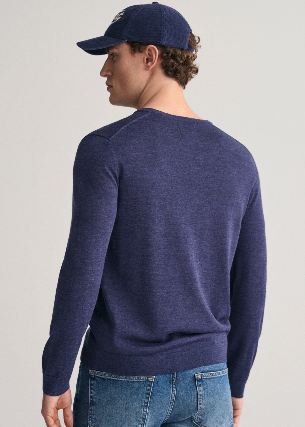Extrafine Merino Wool C-neck Genser