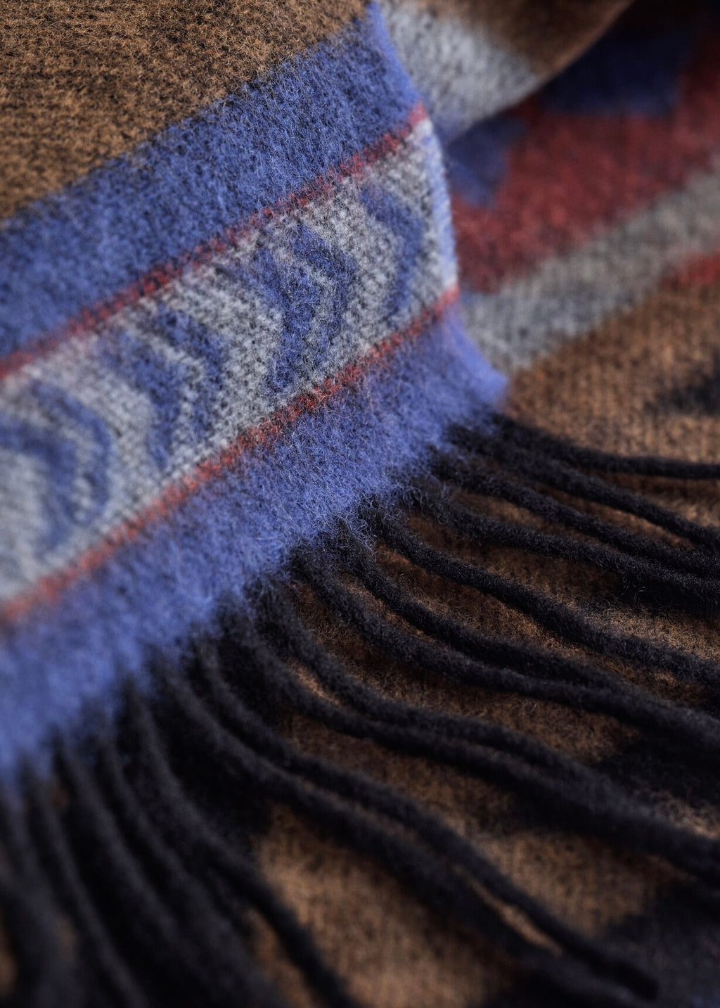 Geometric Pattern Scarf