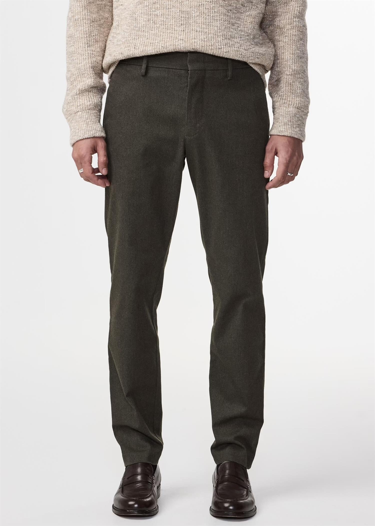Theo 1067 Chinos