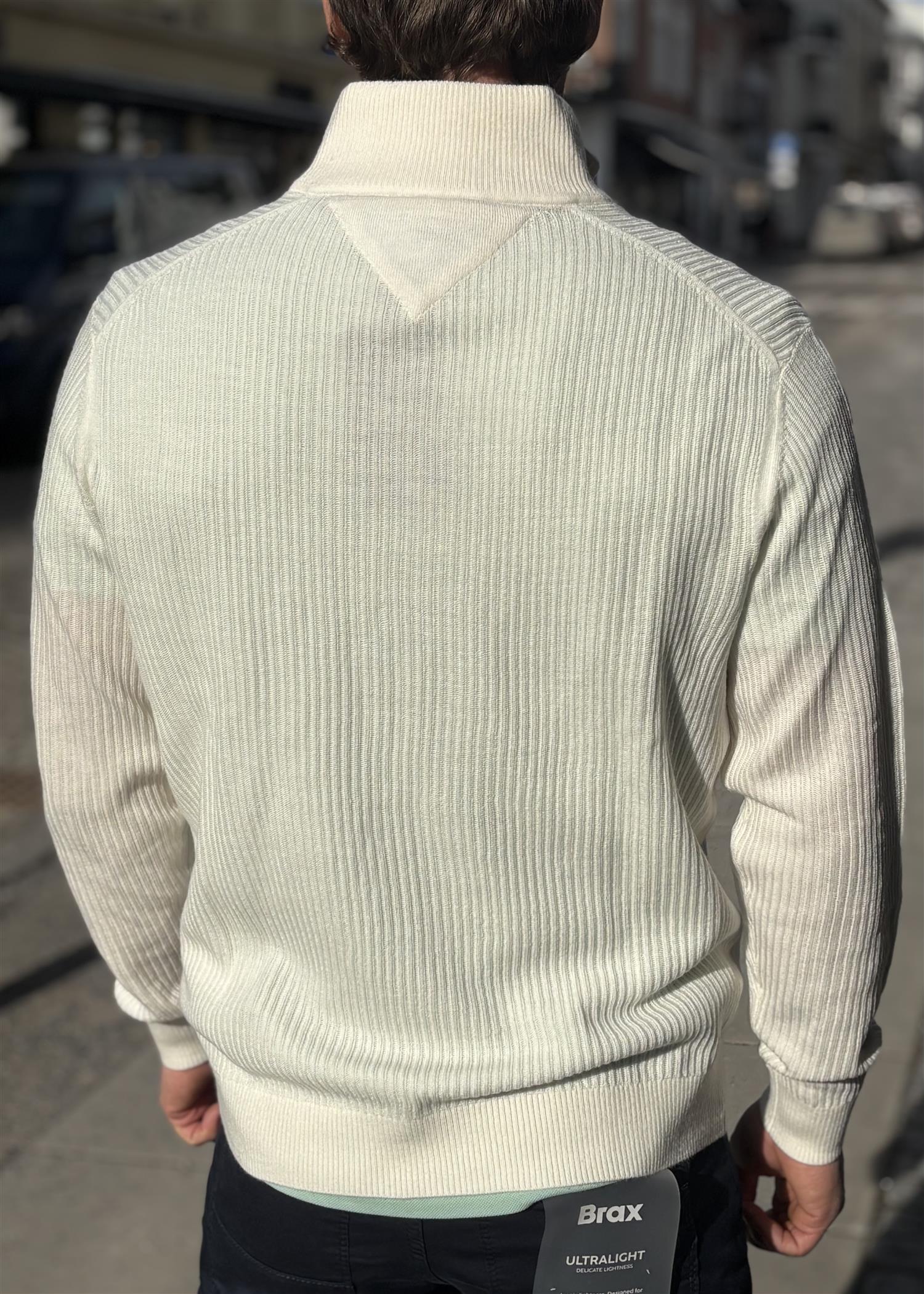 DC Performance Zip Mock Genser