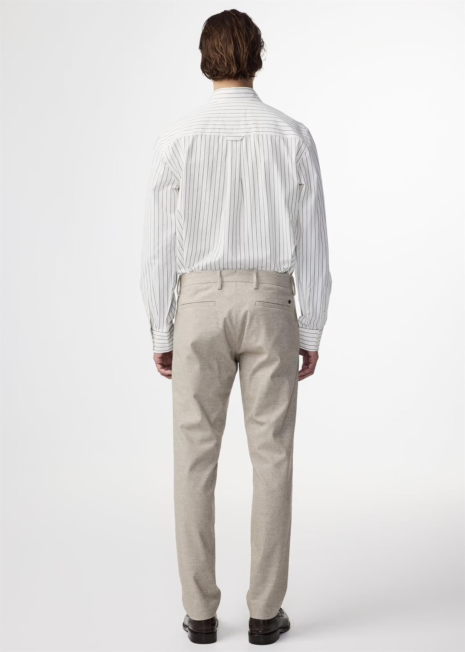 Theo 1067 Chinos