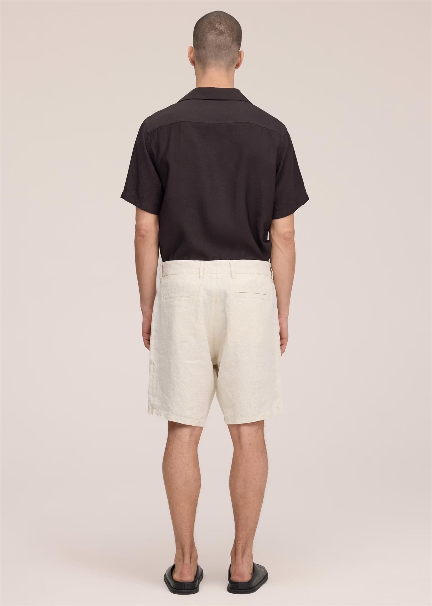 Aden 1454 Lin Shorts