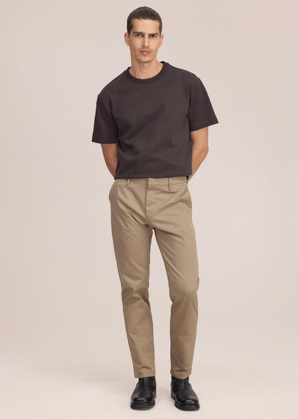 Theo 1420 Chinos